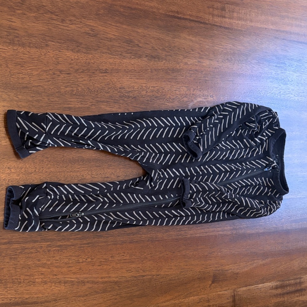 Kyte BABY 3 piece lot - 2 footies & 1 Romper - Picture 5 of 11